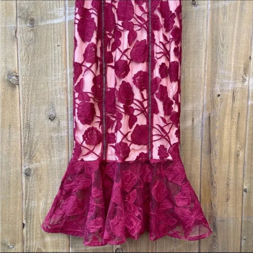 Burgundy Floral Mesh Lace Trumpet Midi Dress πΏ - Picture 10 of 12